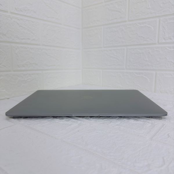 Б/у Ноутбук 13.3" Apple MacBook Air M1 16GB RAM 512Gb SSD IPS Space (1894) 890-macbook-air-13-1894