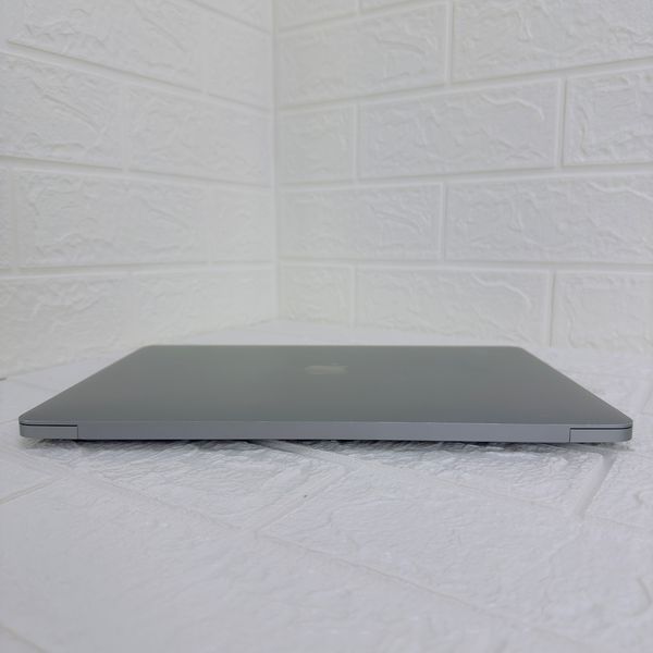 Б/у Ноутбук 13.3" Apple MacBook Air M1 16GB RAM 512Gb SSD IPS Space (1894) 890-macbook-air-13-1894