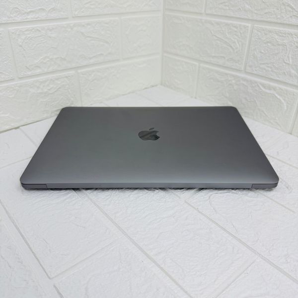 Б/в Ноутбук 13.3" Apple MacBook Pro M2 8GB RAM 256Gb SSD IPS Space (2147) 890-macbook-sdspro-13-cdsw2