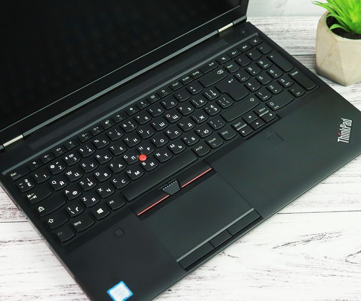 Б/у Мобильная рабочая станция 15.6" Lenovo ThinkPad P51 Intel Core i7-6820HQ 32Gb RAM 256Gb SSD 500HDD FullHD IPS + Nvidia Quadro M1000M pc000137