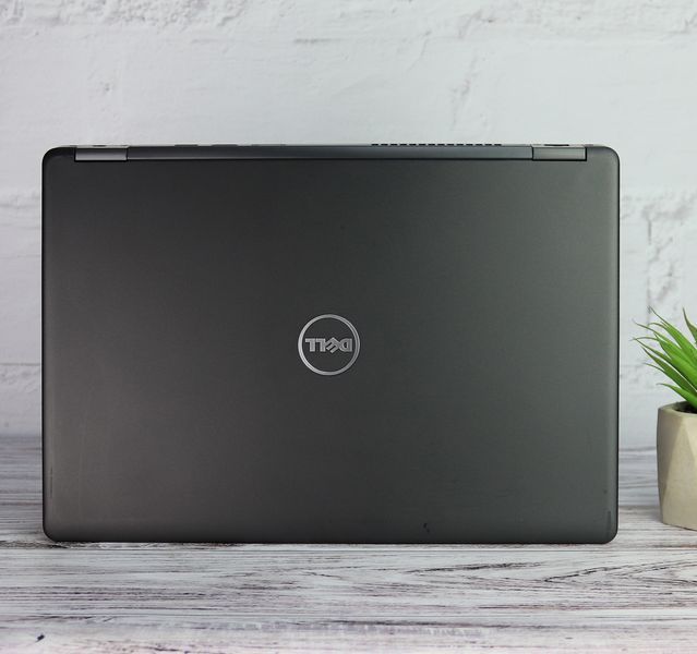 Б/в Ноутбук 14" Dell Latitude 5480 Intel Core i5-6200U 32Gb RAM 240Gb SSD M.2 FullHD IPS 11111-1045-5-56-1