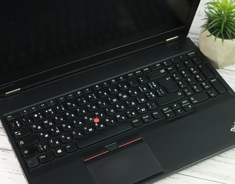 Б/у Ноутбук 15.6" Lenovo ThinkPad L570 Intel Core i5-7200U 8Gb RAM 256Gb SSD FullHD IPS pc000207fgch_001