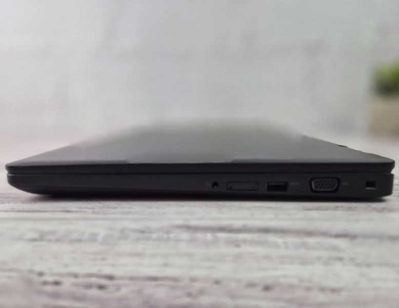 Б/у Ноутбук 15.6" Dell Precision 3520 Intel Core i7-6820HQ 16Gb RAM 240Gb SSD + Nvidia Quadro M620 7777-13012025-3520-006