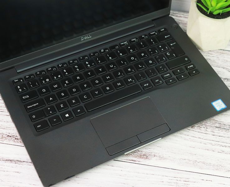 Б/у Сенсорный Ноутбук 14" Dell Latitude 7400 Intel Core i7-8665U 16Gb RAM 1Tb SSD M.2 FullHD IPS B-Class 7777-1109savsdfwe_002
