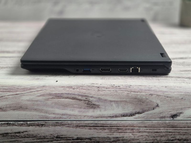 Б/у Ноутбук 15.6" Fujitsu LifeBook E459 Intel Core i5-8250U 8Gb RAM 256Gb SSD FullHD IPS 777727052025_001