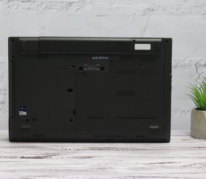 Б/у Ноутбук 15.6" Lenovo ThinkPad L540 Intel Core i5-4300M 8Gb RAM 256Gb SSD 11111-415-2256