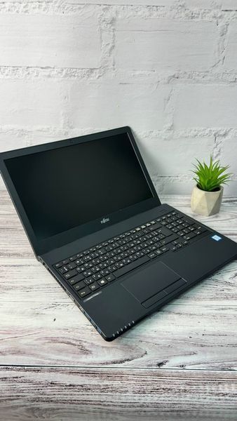 Б/у Ноутбук 15.6" Fujitsu LifeBook A357 Intel Core i5-7200U 32GB RAM 1TB SSD FullHD 122001csw_009