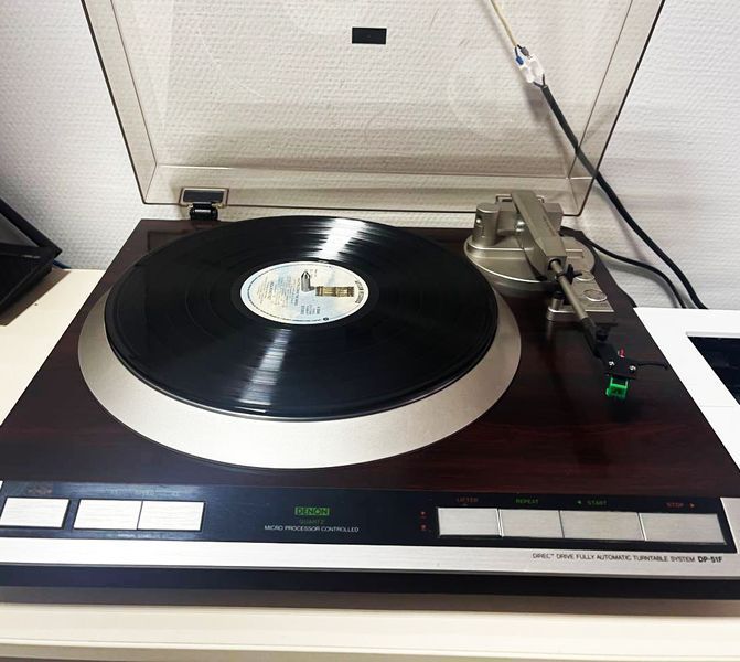 Б/в Вініловий програвач Denon DP-51F hhd99denon-432423