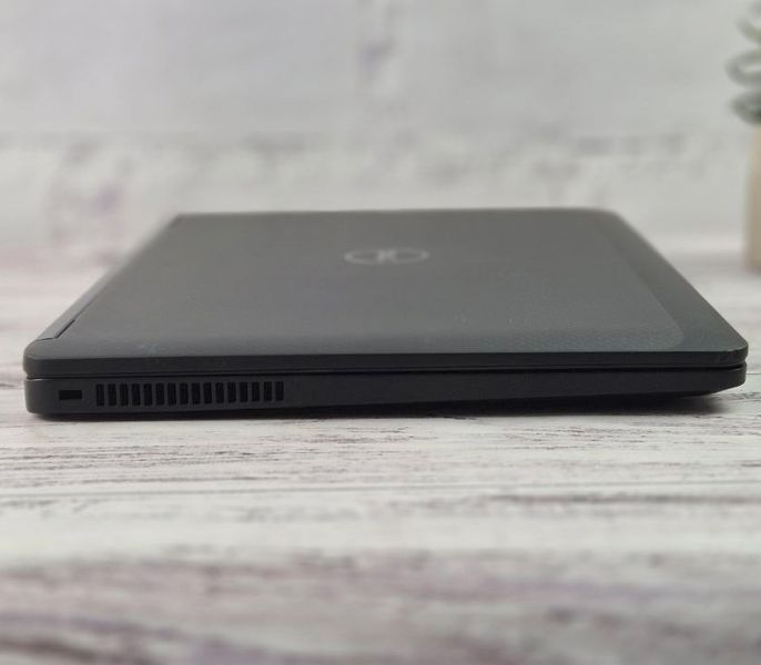 Б/у Сенсорный ноутбук 14" Dell Latitude E7470 Intel Core i5-6300U 32Gb RAM 256Gb SSD QHD IPS e7470-i5-touch_007