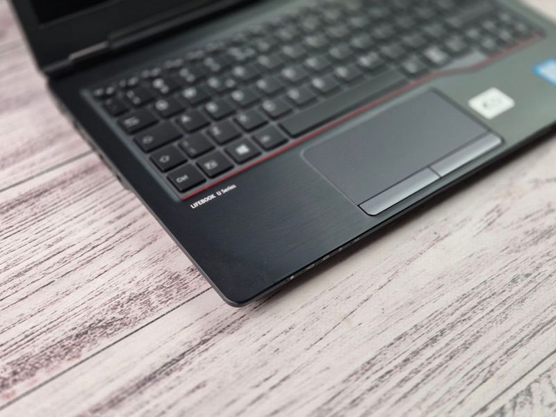 Б/у Ноутбук 12.5" Fujitsu LifeBook U728 Intel Core i5-8250U 16Gb RAM 256Gb SSD FullHD IPS lifebooku728czkfv_001