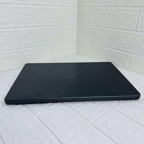 Б/у Ноутбук 16" Apple MacBook Pro M3 Pro 18GB RAM 512Gb SSD MiniLED Space Black 890-macbook-pro-16-nov-2075
