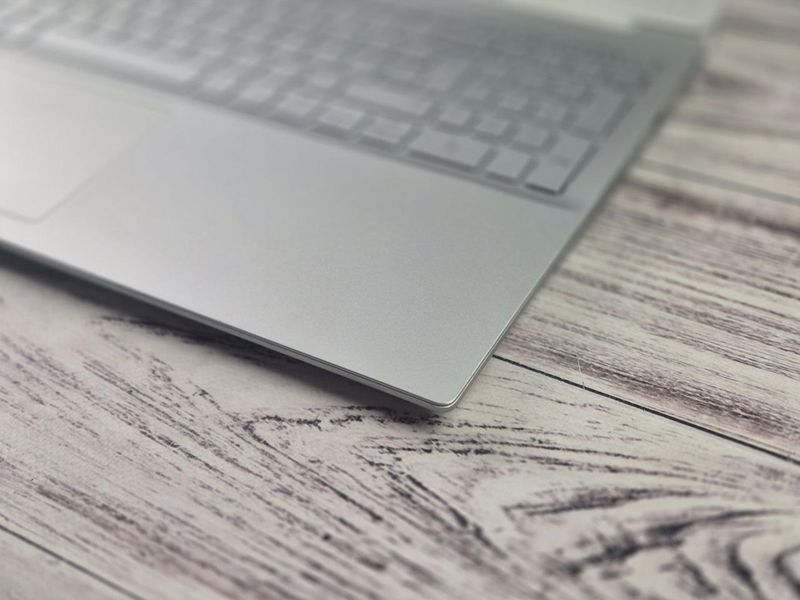 Б/у Ноутбук 15.6" Dell Inspiron 5590 Intel Core i5-10210U 8Gb RAM 512Gb SSD FullHD IPS insp5590csdv_001