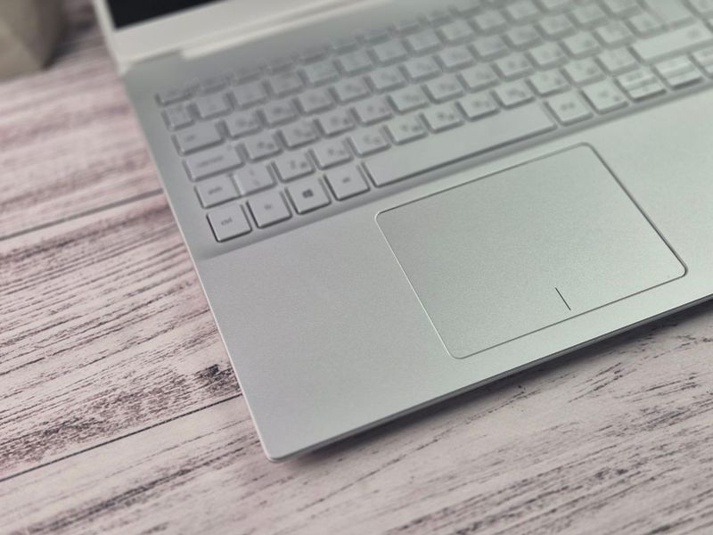 Б/у Ноутбук 15.6" Dell Inspiron 5590 Intel Core i5-10210U 8Gb RAM 512Gb SSD FullHD IPS insp5590csdv_001