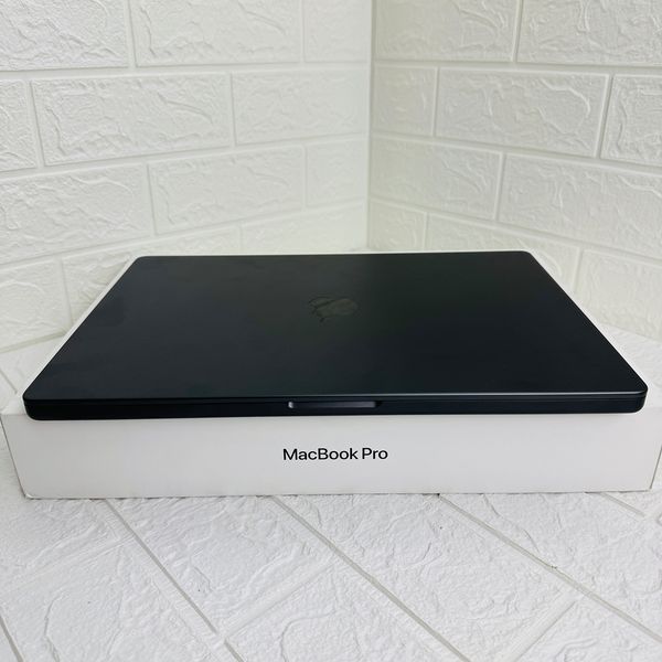 Б/в Ноутбук 16" Apple MacBook Pro M3 Pro 18GB RAM 512Gb SSD MiniLED Space Black Apple Care 890-macbook-pro-16-nov-2083