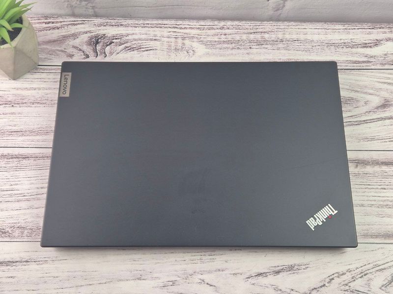 Б/у Ноутбук 15.6" Lenovo ThinkPad L15 Intel Core i5-10210U 8Gb RAM 256Gb SSD FullHD IPS thinkcasfl15_001