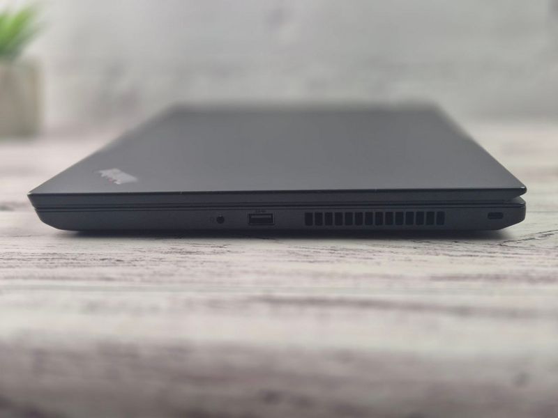 Б/у Ноутбук 15.6" Lenovo ThinkPad L15 Intel Core i5-10210U 8Gb RAM 256Gb SSD FullHD IPS thinkcasfl15_001