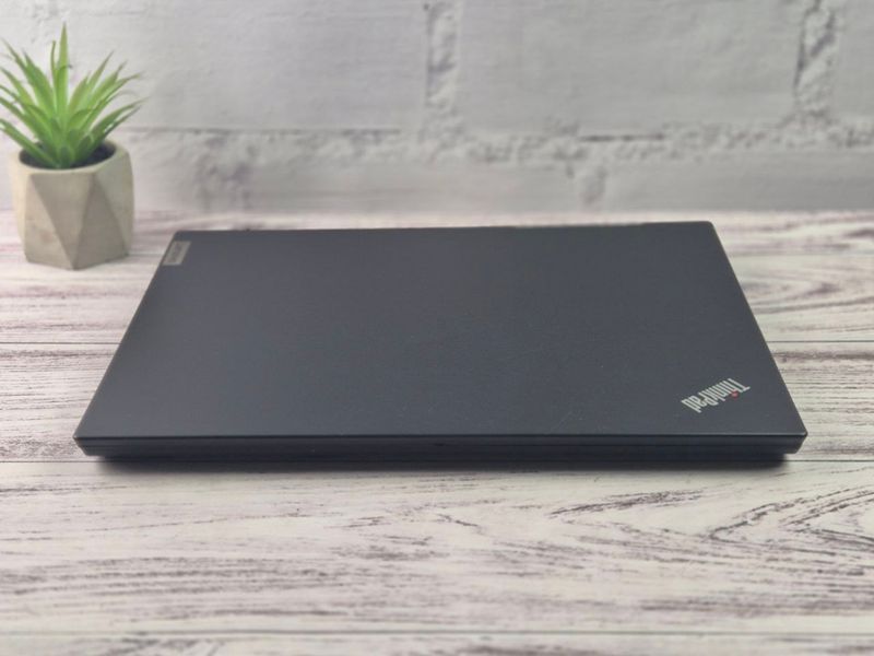 Б/у Ноутбук 15.6" Lenovo ThinkPad L15 Intel Core i5-10210U 8Gb RAM 256Gb SSD FullHD IPS thinkcasfl15_001