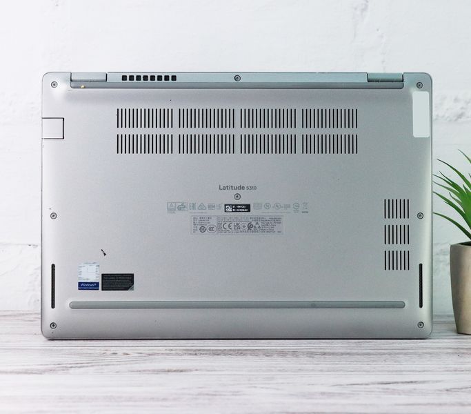 Б/у Ноутбук 13.3" Dell Latitude 5310 Intel Core i5-10210U 8Gb RAM 128Gb SSD 8888-22122023-0051