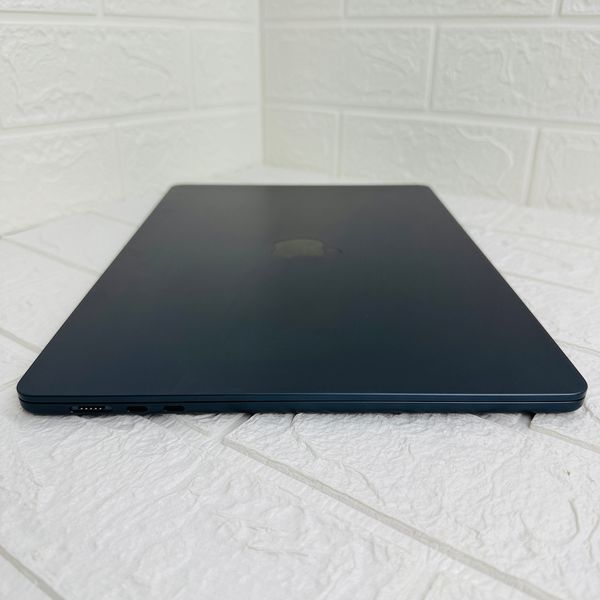 Б/в Ноутбук 15" Apple MacBook Air M3 8GB RAM 512Gb SSD IPS Midnight Apple Care 890-macbook-air-15-2085