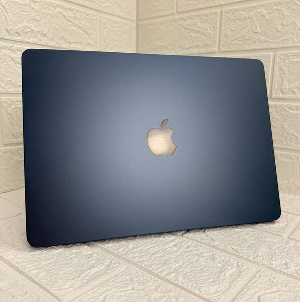 Б/в Ноутбук 13.6" Apple MacBook Air M3 8GB RAM 256Gb SSD IPS Midnight Apple Care 890-macbook-air-15-2111