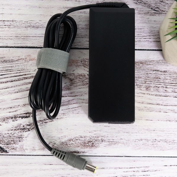 Б/у Зарядное устройство ToolZ SR-2014-07 для ноутбуков Lenovo 7.9х5.5мм+Pin 20V 4.5A 90W (Replace 42T4432, 40Y7704, 92P1153) 7777-07032023-2-22562