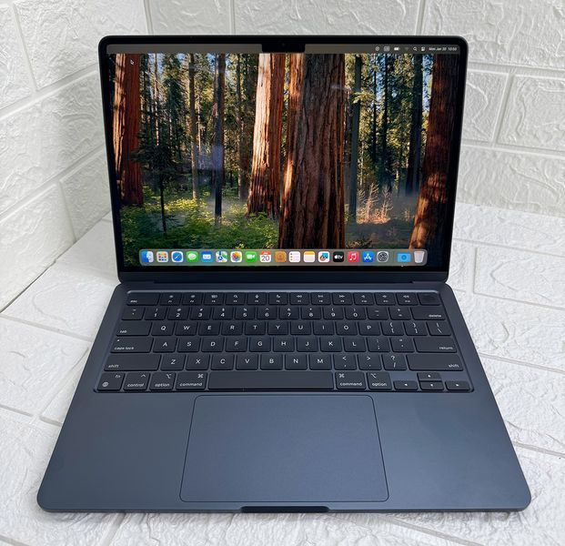 Б/в Ноутбук 13.6" Apple MacBook Air M3 8GB RAM 256Gb SSD IPS Midnight Apple Care 890-macbook-air-15-2111