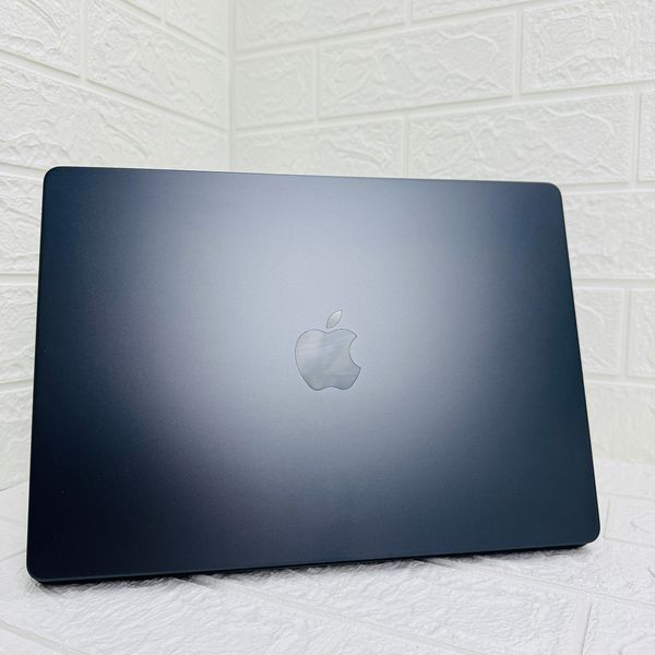 Б/у Ноутбук 14" Apple MacBook Pro 14 M3 Pro 18GB RAM 512Gb SSD MiniLED Space Black 890-macbook-pro-2128
