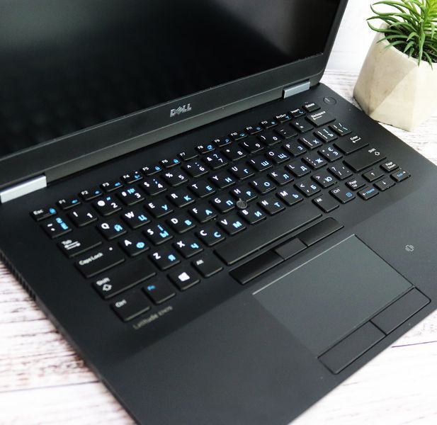 Б/у Ноутбук 14" Dell Latitude E7470 Intel Core i7-6600U 32Gb RAM 480Gb SSD FullHD IPS 11111-786-251223