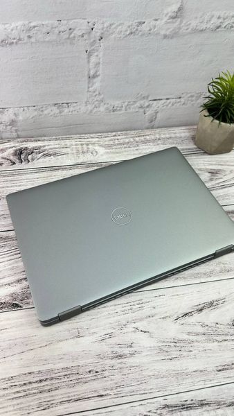 Б/в Сенсорний ноутбук-трансформер 13.3" Dell Latitude 5320 Intel Core i5-1145G7 8Gb RAM 1Tb SSD NVMe FullHD IPS vcdw33w_001_003
