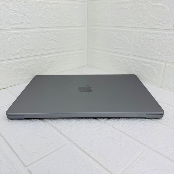Б/в Ноутбук 14.2" Apple MacBook Pro 14 M2 Pro 16Gb RAM 512Gb SSD Liquid Retina XDR Space Gray 888-macpro16-2116