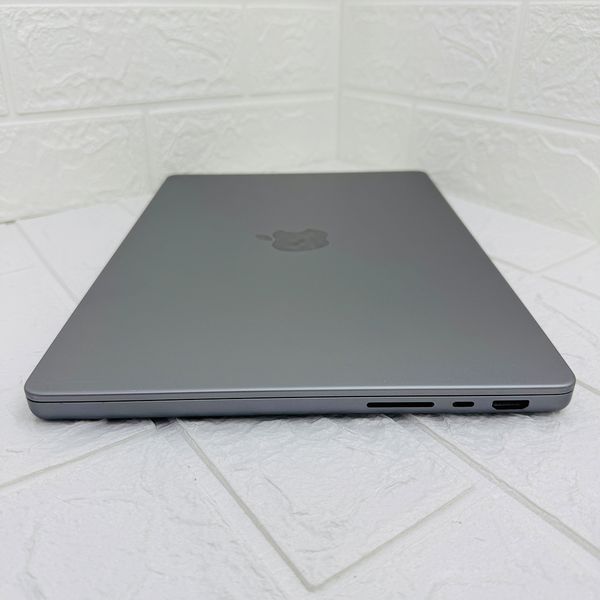 Б/в Ноутбук 14.2" Apple MacBook Pro 14 M2 Pro 16Gb RAM 512Gb SSD Liquid Retina XDR Space Gray 888-macpro16-2116