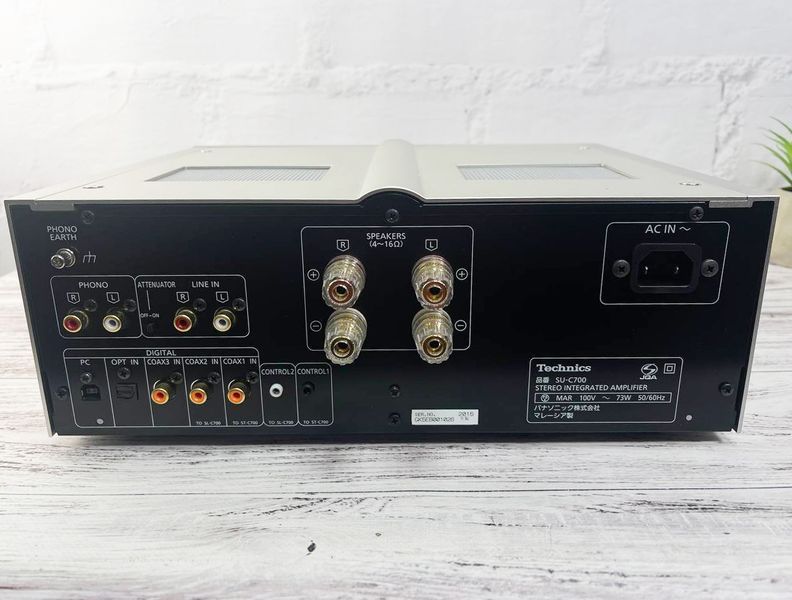 Б/в Підсилювач звуку Technics SU-C700 з ЦАП suc700-ksmc