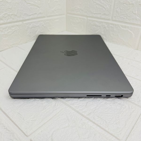 Б/у Ноутбук 14.2" Apple MacBook Pro 14 M2 Pro 16Gb RAM 512Gb SSD Liquid Retina XDR Space Gray (2120) 888-macpro16-2120