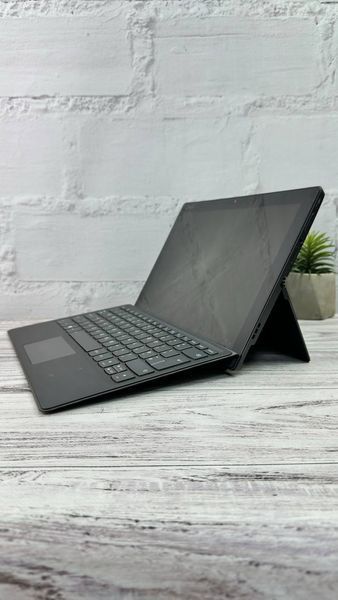 Б/у Сенсорный ноутбук-трансформер 12.2" Lenovo MIIX 520-12IKB Intel Core i5-8250U 8Gb RAM 256Gb SSD FullHD IPS 877jjd_001