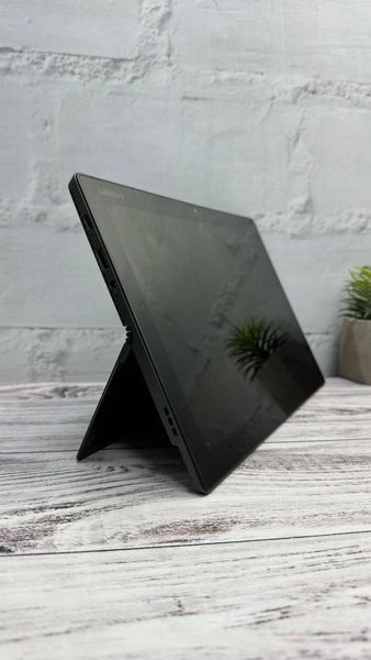 Б/у Сенсорный ноутбук-трансформер 12.2" Lenovo MIIX 520-12IKB Intel Core i5-8250U 8Gb RAM 256Gb SSD FullHD IPS 877jjd_001