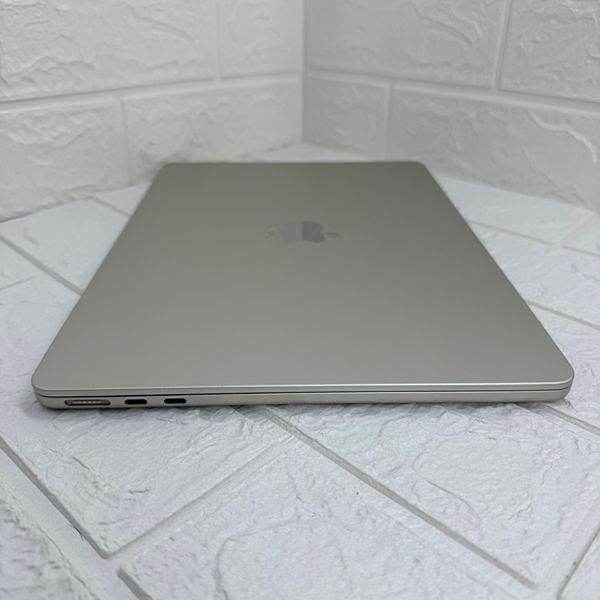 Б/в Ноутбук 13.6" Apple MacBook Air M2 24GB RAM 512Gb SSD IPS StarLight (1966) 890-macbook-air-13-1966