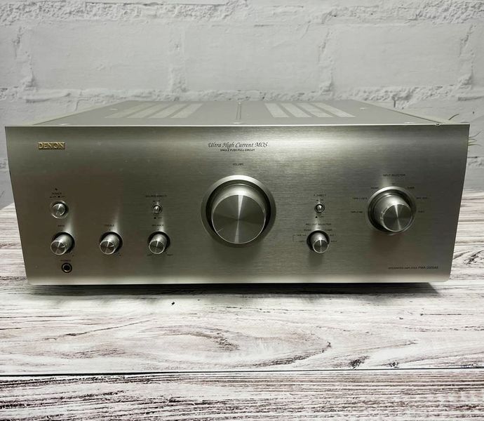 Б/в Інтегральний підсилювач Denon PMA-2000AE cdsdv32d_001pma2000ae