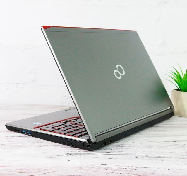 Б/у Ноутбук 15.6" Fujitsu LifeBook E756 Intel Core i7-6500U 32Gb RAM 128Gb SSD FullHD pc000290ssq_008