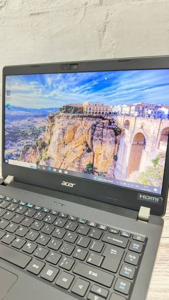 Б/у Ноутбук 14" Acer TravelMate P214-52 Intel Core i5-10210U 16Gb RAM 256Gb SSD FullHD IPS 7777-200s12452025_00jddd_004