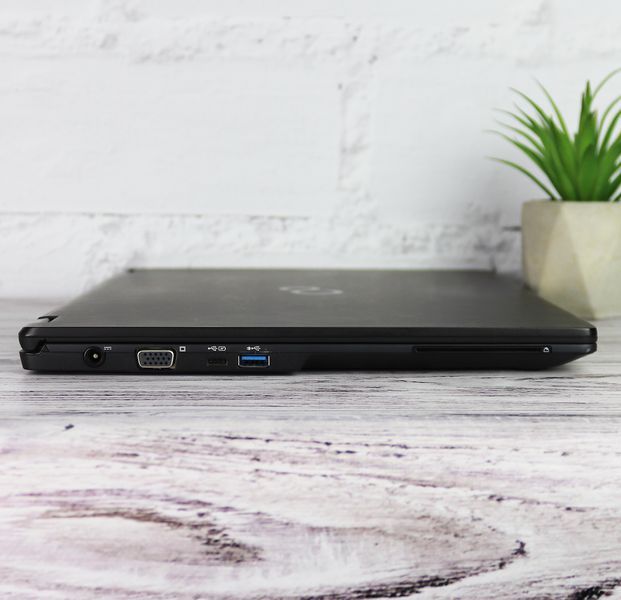 Б/у Ноутбук 15.6" Fujitsu LifeBook U758 Intel Core i5-8350U 16Gb RAM 1Tb SSD 11111-1085-598541