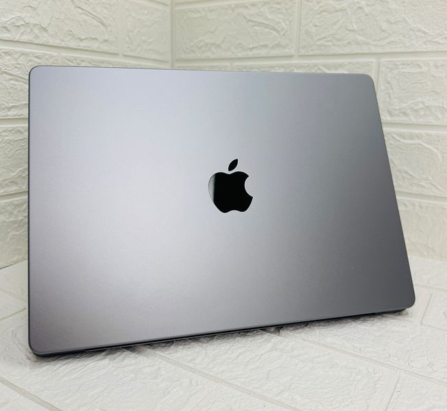 Б/у Ноутбук 14.2" Apple MacBook Pro 14 M1 Pro 16Gb RAM 512Gb SSD Liquid Retina XDR Space (2125) 888-macpro14-2125