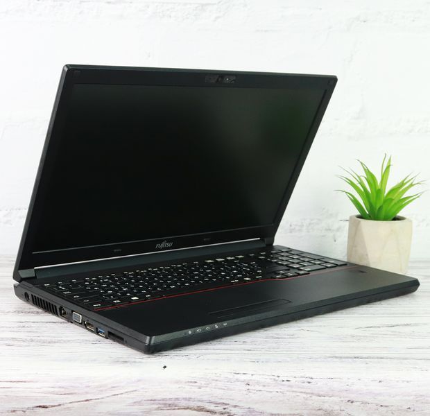 Б/у Ноутбук 15.6" Fujitsu LifeBook E556 Intel Core i5-6300U 8Gb RAM 128Gb SSD FullHD 7777-29022024-663501asv1_001