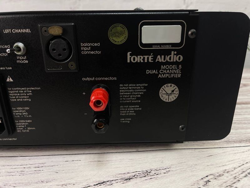 Б/в Підсилювач звуку Forte Model 5 Dual Channel Amplifier cdkewsfortec_001