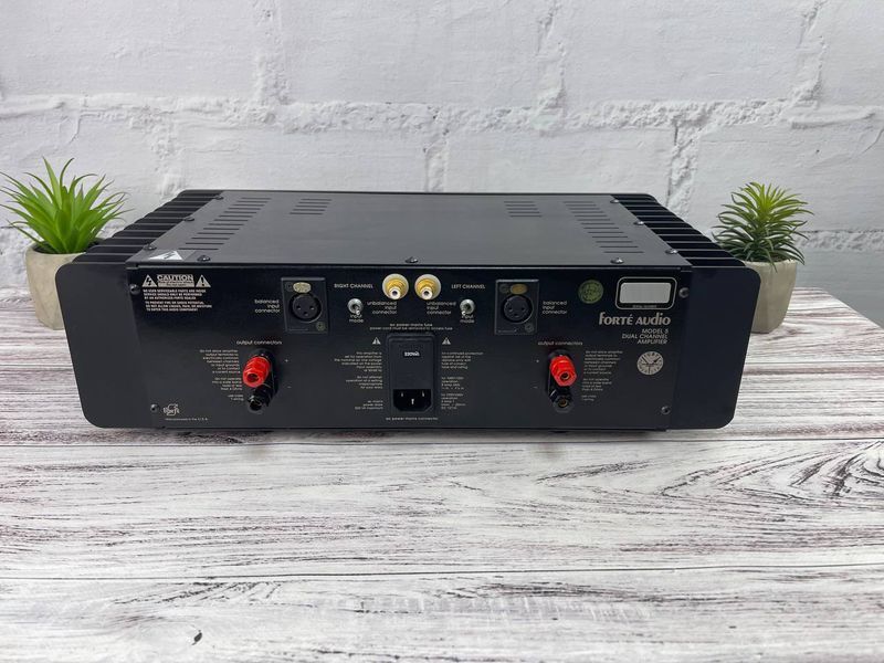 Б/в Підсилювач звуку Forte Model 5 Dual Channel Amplifier cdkewsfortec_001