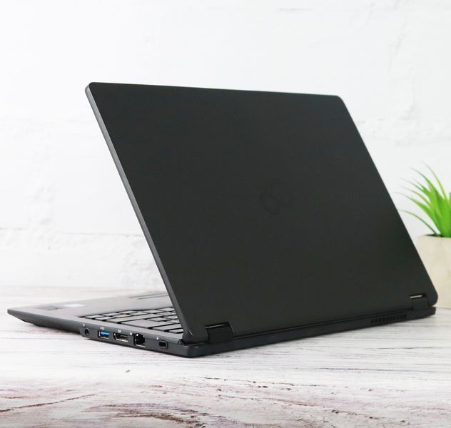 Б/у Ноутбук 14" Fujitsu LifeBook U747 Intel Core i5-6300U 32Gb RAM 256Gb SSD M.2 FullHD IPS 77778-27022024-1-225201-008
