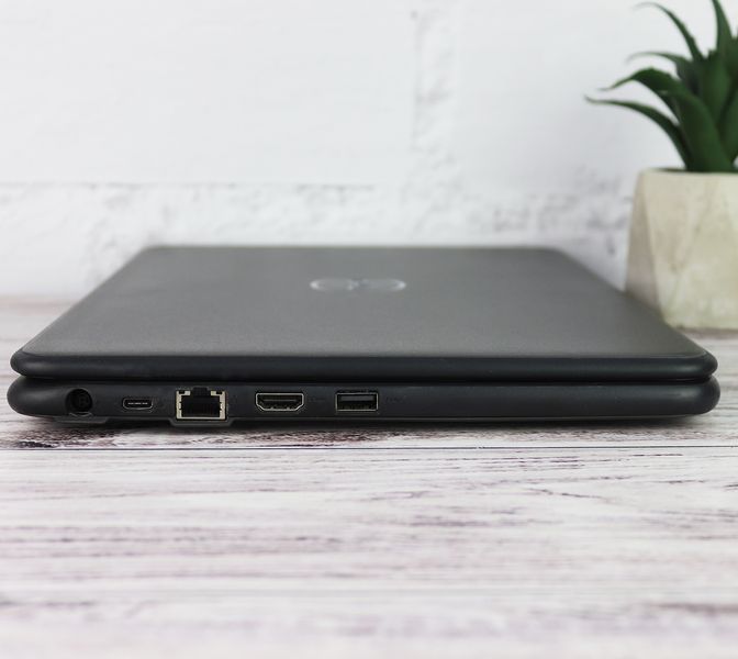Б/в Ноутбук 13.3" Dell Latitude 3300 Intel Core i5-8250U 8Gb RAM 240Gb SSD NVMe 7777-08092023-3300-3