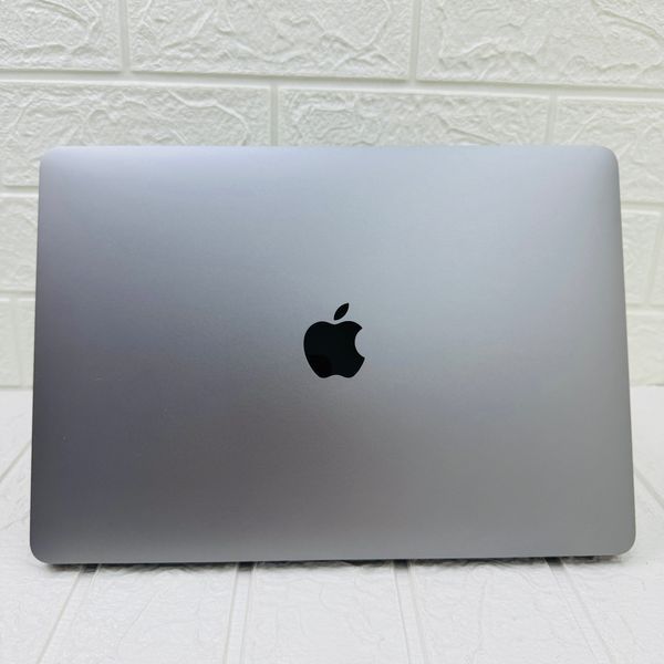 Б/в Ноутбук 13.3" Apple MacBook Pro M2 8GB RAM 256Gb SSD IPS Space(2353) 890-macbook-pro-13-cdsw2