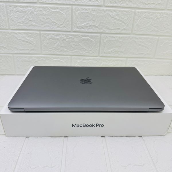 Б/в Ноутбук 13.3" Apple MacBook Pro M2 8GB RAM 256Gb SSD IPS Space(2353) 890-macbook-pro-13-cdsw2