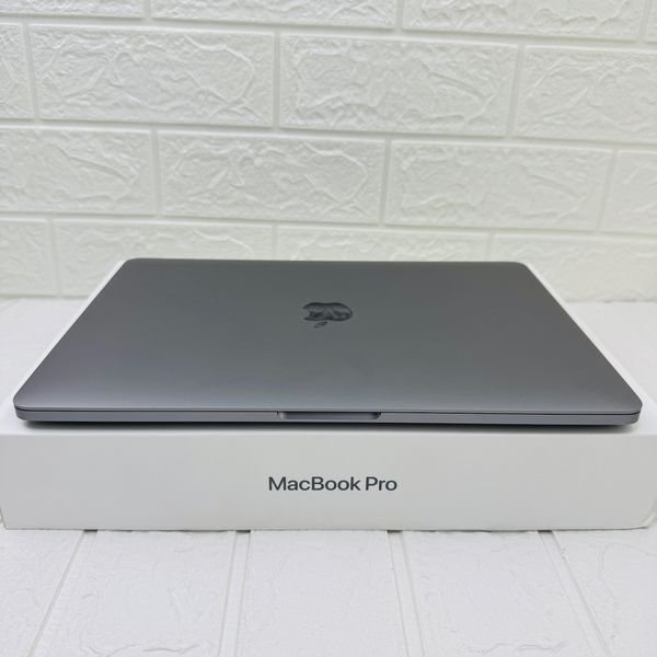 Б/в Ноутбук 13.3" Apple MacBook Pro M2 8GB RAM 256Gb SSD IPS Space(2353) 890-macbook-pro-13-cdsw2